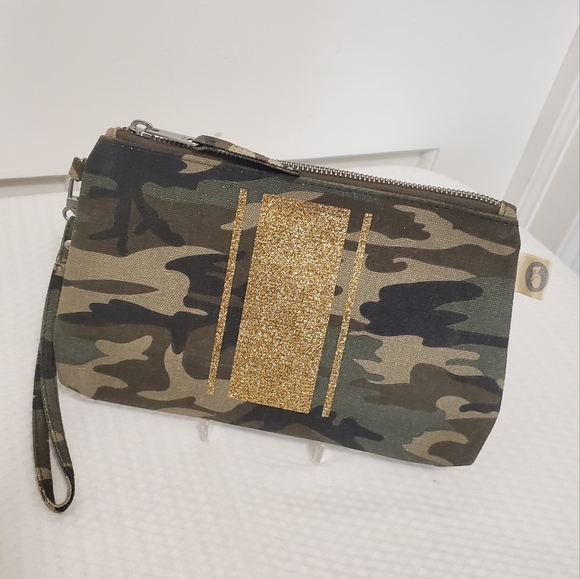 Quilted Koala Canvas Large Wristlet, Lined, Camo Print - Picture 1 of 5